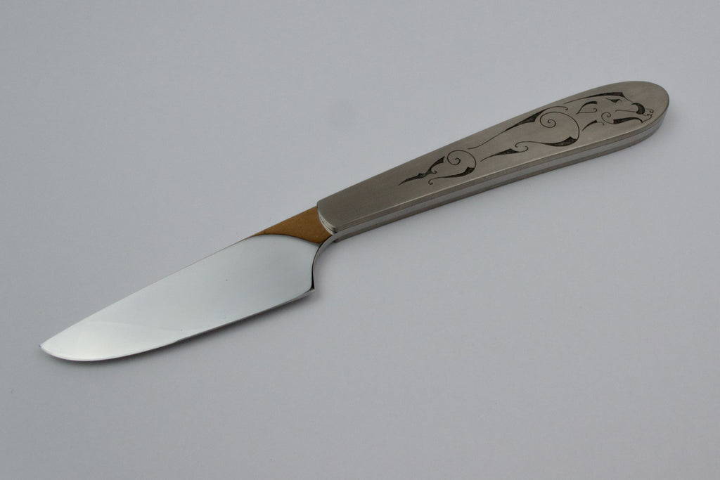 Scalpel style small knife with Boar engraving
